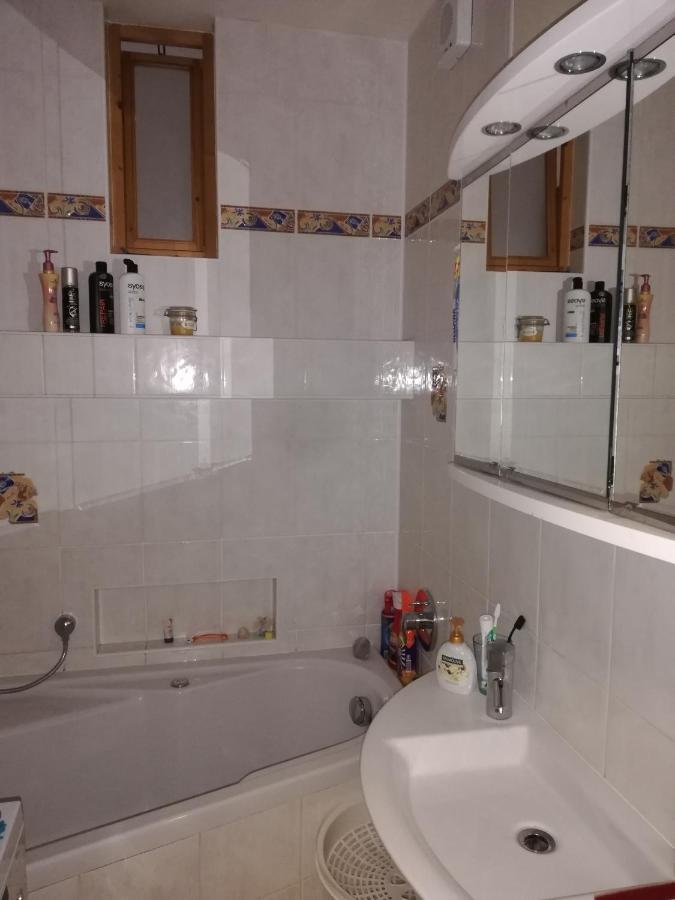 Ferienwohnung Plne Vybaveny Apartman Polni 1299 Kojetín Exterior foto
